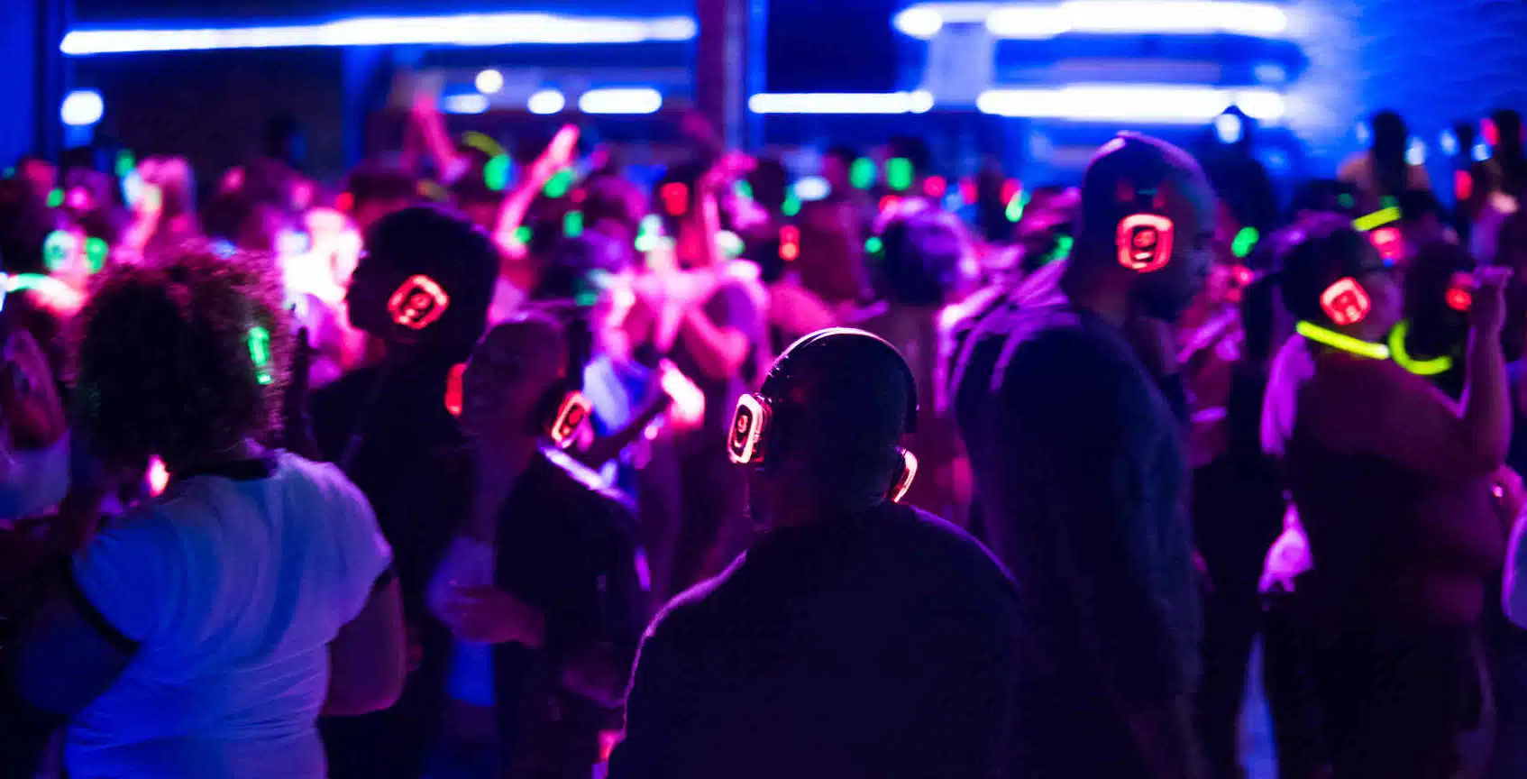 Silent-Disco-Event-Silent-Disco-Elderly-Dolly-Digital