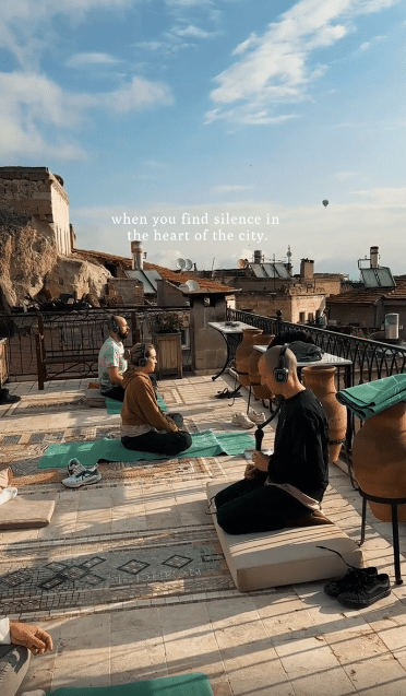 Dolly Digital Silent Disco: Elevating Rooftop Audio sessions in Morocco